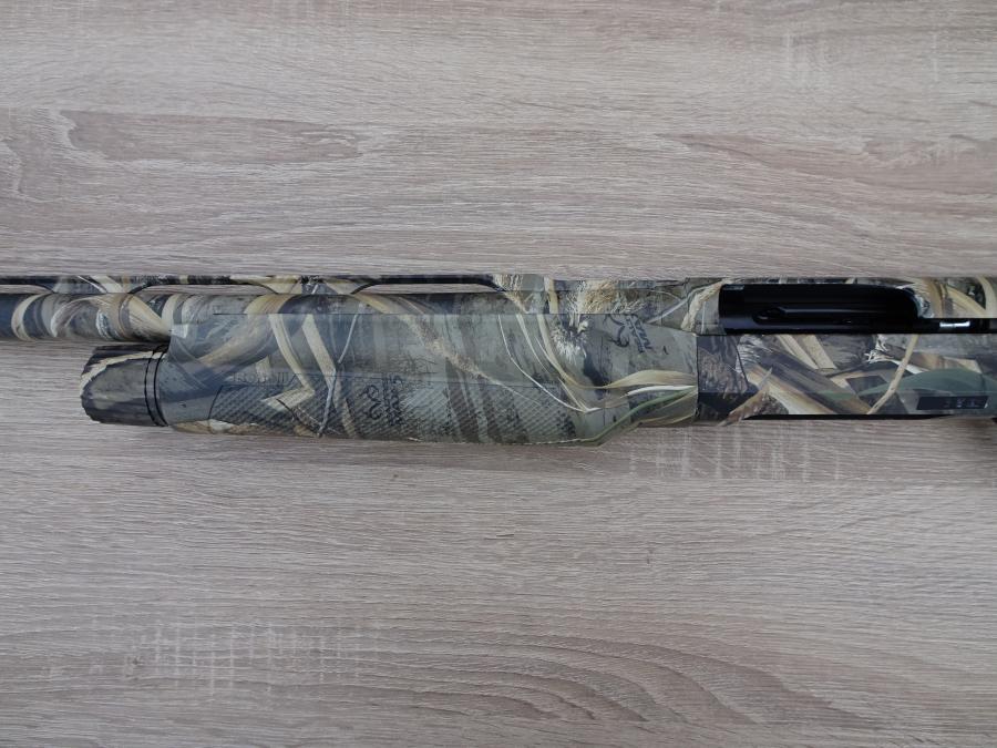 Benelli Super Black Eagle 2 Semi-Auto Shotgun