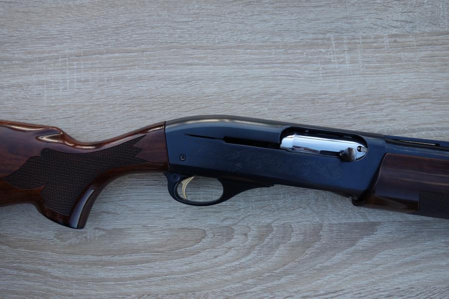 Remington 1100 Classic Trap Semi-Auto Shotgun